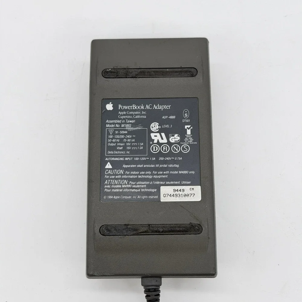 Authentic Original Apple AC Adapter Charger M1893 For PowerBook 500 520 540 550